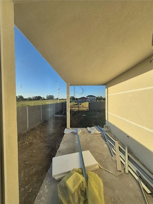 Duplex nou - 3 dormitoare - bucatarie inchisa - zona buna - imagine 4