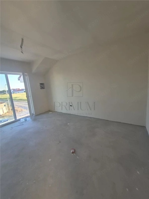 Duplex nou - 3 dormitoare - bucatarie inchisa - zona buna - imagine 5