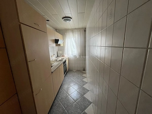 Caransebes, 2 Camere Et., 1, Zona Nord - imagine 4