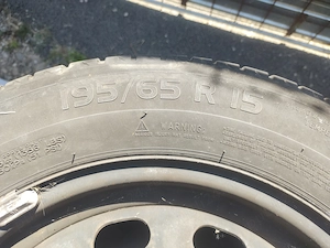 Caciucuri Michelin 195/65 R 15 cu jante  - imagine 2