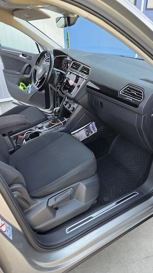 Volksvagen Tiguan 2.0 TDI 190 CP DSG 4x4 Automata - imagine 6