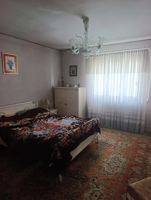 Casa situată in loc. Roznov  - imagine 12