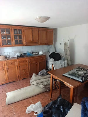 Casa situată in loc. Roznov  - imagine 6