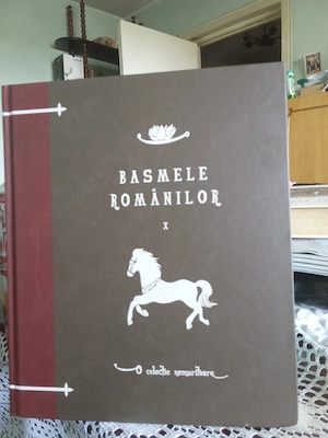 vând Colecția Basme Românești 