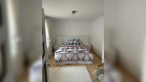  Casă spațioasă de vânzare - 210.000 € - imagine 2