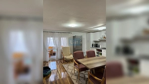  Casă spațioasă de vânzare - 210.000 € - imagine 12