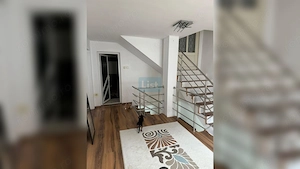  Casă spațioasă de vânzare - 210.000 € - imagine 13