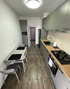 Apartament 2 camere cu terasă, parcare subterană, mobilat complet - imagine 14