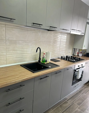 Apartament 2 camere cu terasă, parcare subterană, mobilat complet - imagine 11