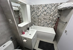 Apartament 2 camere cu terasă, parcare subterană, mobilat complet - imagine 10