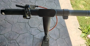 trotinetă electrică în stare bună