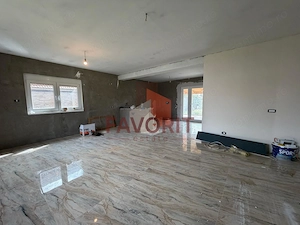 COMISION 0 | Individuala | 4 camere | 860 mp teren | Pozitie excelenta - imagine 2