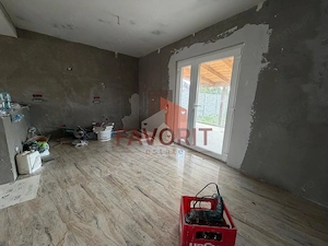 COMISION 0 | Individuala | 4 camere | 860 mp teren | Pozitie excelenta - imagine 4