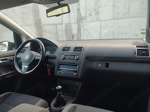 VW Touran 2011 - imagine 4