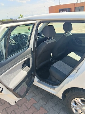 Skoda Fabia 2014, 1.2 benzina,manuala, RAR efectuat - imagine 7