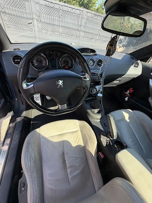 Peugeot RCZ  - imagine 8