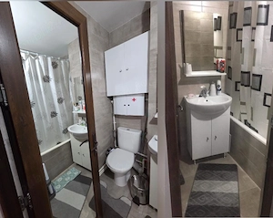 Vand   schimb Apartament 2 camere decomandat 9 mai - imagine 5