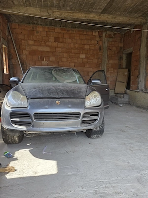 Porsche Cayenne - an 2006 - avariat - imagine 3