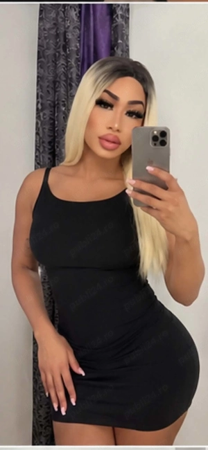 Dominatoare și în același timp sexy fata trans 