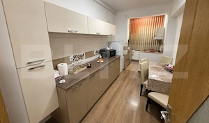 Apartament de vanzare cu 4 camere, 145 mp,  zona Anghel Saligny