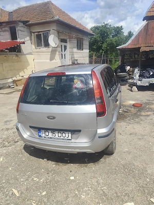 Mașini întregi pentru piese sau rabla . Se și dezmembrează la cerere.  - imagine 5