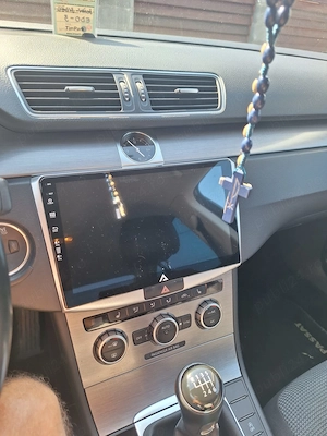 Volkswagen Passat  - imagine 5