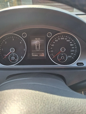 Volkswagen Passat  - imagine 3