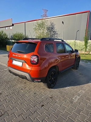 Dacia Duster 4 x 4 - Motorina - din 05.2026  km - Portocalie - primul proprietar - 18400 euro - imagine 3