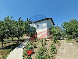 CASA P +E  5 camere -Cosoveni - imagine 19