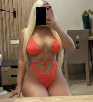 madalina noua in orasul vostru va pup poze reale!