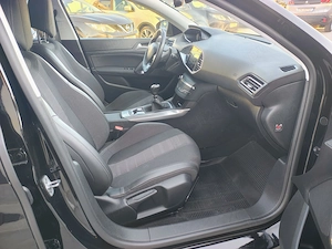 Peugeot 308 1.5 BlueHDi - imagine 17