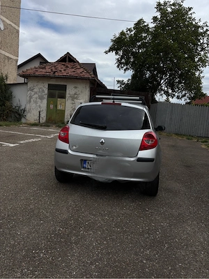 Renault clio  - imagine 5