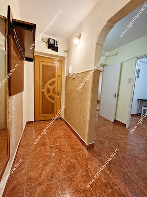 Apartament cu 3 camere decomandate, zona Centrală   Galați - imagine 6
