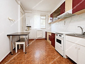 Apartament cu 3 camere decomandate, zona Centrală   Galați - imagine 5