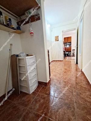 Apartament cu 3 camere decomandate, zona Centrală   Galați - imagine 4