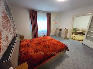 Casa individuala. Mijloace de transport. Toate utilitatile. Mobilata. Renovata - imagine 3