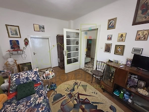 Casa individuala. Mijloace de transport. Toate utilitatile. Mobilata. Renovata - imagine 8