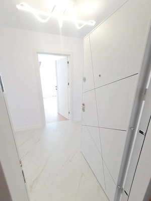 Vand Apartament 2 camere 60mp Utili Decomandat Renovat NOUA BRASOV - imagine 8