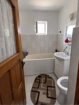 Apartament 3 camere decomandat   Vaslui, zona Spitalului Municipal - imagine 4