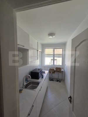 Apartament de inchiriat, cu 1 camers, 36 mp, zona Medicina - imagine 2