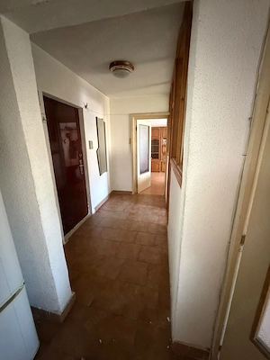 Vand apartament 2 camere decomandat etaj 4 zona IRUC - imagine 5