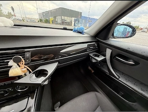 Bmw Seria 3 E90 - imagine 5