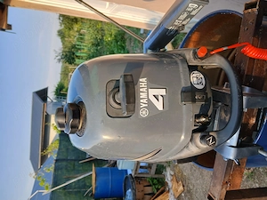 Vînd motor barcă yamaha 4hp 4timpi,cizma lungă.