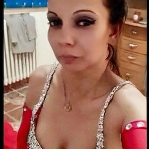 Dansatoare orientala 