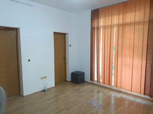 Apartament 1 camera in Turnisor zona Frunzei - imagine 2