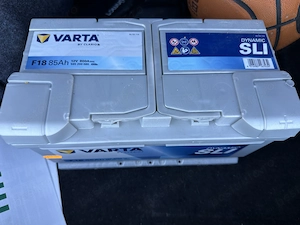 Vand baterie auto VARTA noua - imagine 2