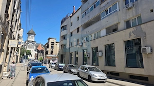 Apartament 3 camere, ultracentral - imagine 9