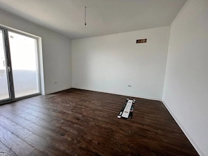 Comision 0%. Etaj intermediar. Terasa mare. Zona Braytim - aprope de Profi - Musicescu - imagine 3