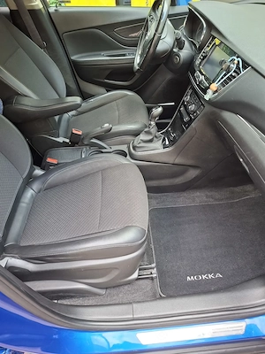 Gata de vacanță? Mergi la mare într-un SUV stilat la preț mai mic de jumătate față de unul nou - imagine 5