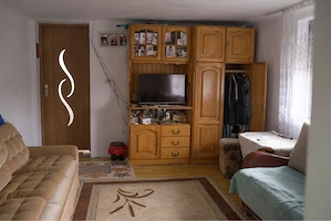 vand casa 3 camere teren 1237 mp - imagine 2